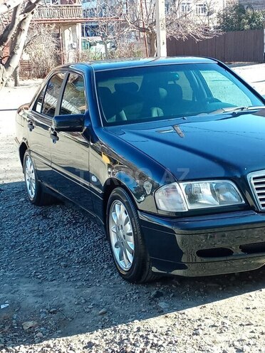 Mercedes C 180-4
