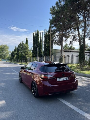 Lexus CT 200h-4