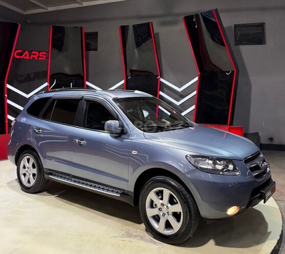 Hyundai Santa Fe-4