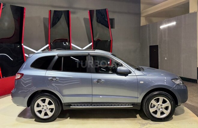 Hyundai Santa Fe-6