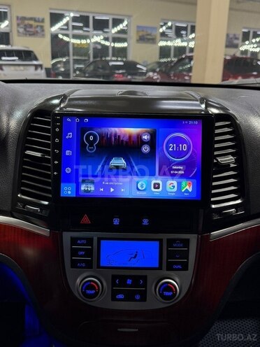 Hyundai Santa Fe-19