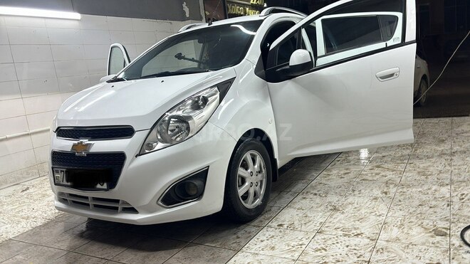 Chevrolet Spark-2