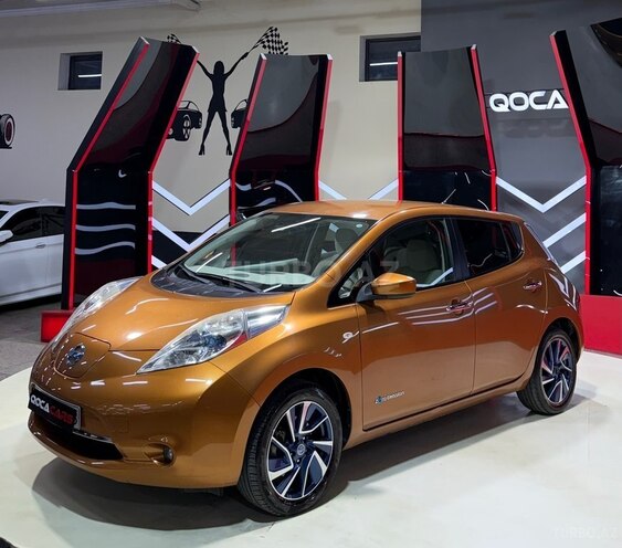 Nissan Leaf-1