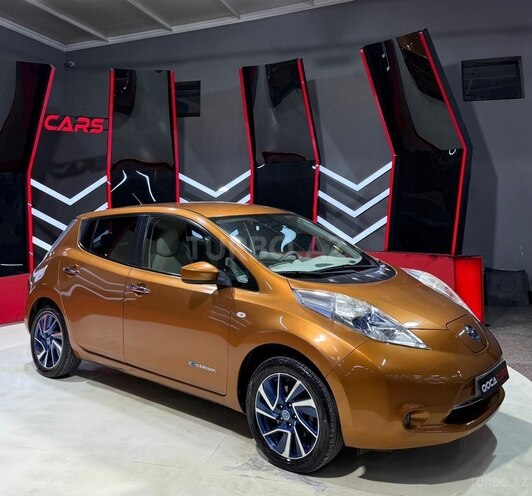 Nissan Leaf-2