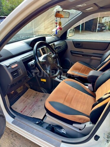 Nissan X-Trail-11