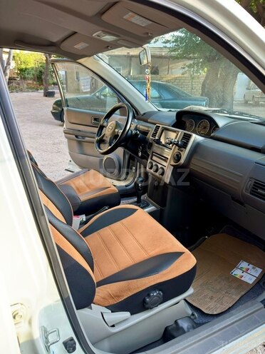 Nissan X-Trail-13
