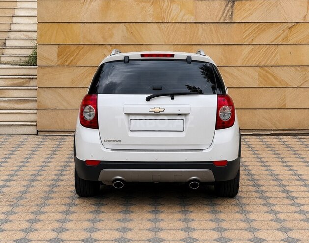 Chevrolet Captiva-6