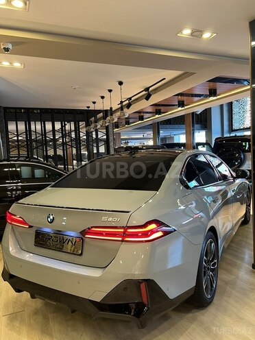 BMW 520-7