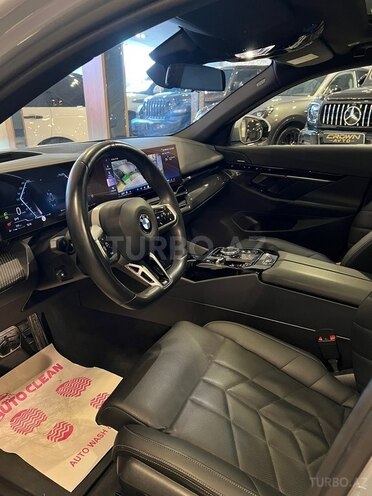 BMW 520-9