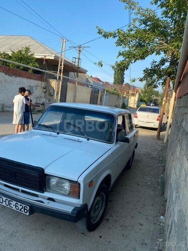 LADA (VAZ) 2107-4