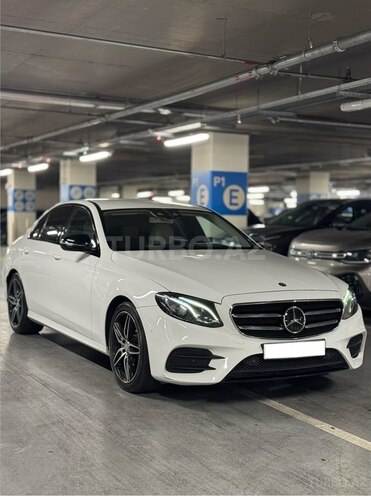 Mercedes E 200-3