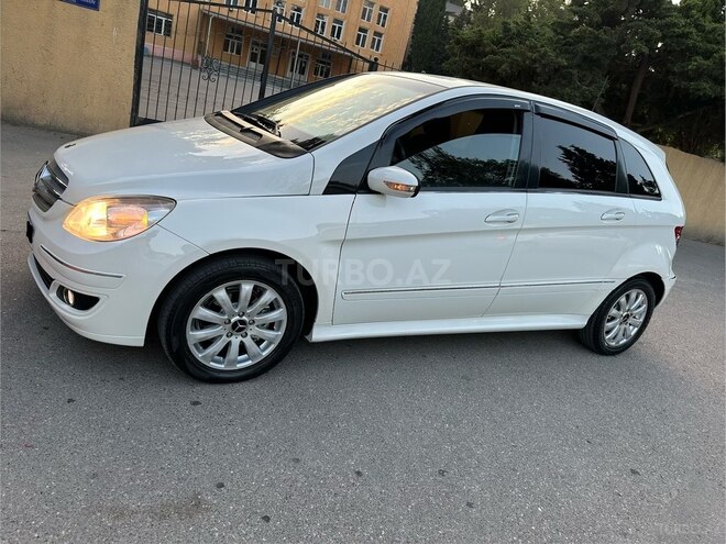 Mercedes B 170-10