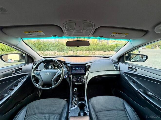 Hyundai Sonata-2