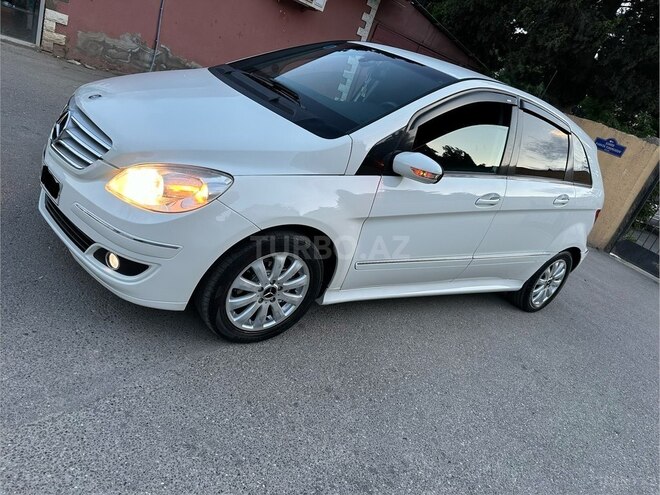 Mercedes B 170-5