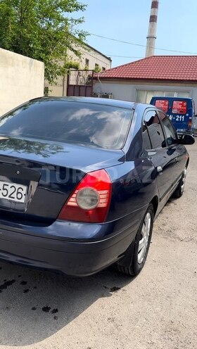 Hyundai Elantra-7