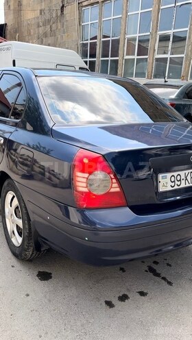 Hyundai Elantra-6