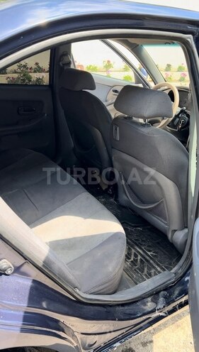 Hyundai Elantra-5