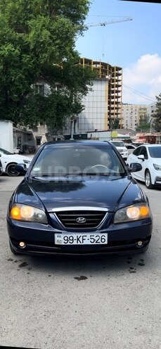 Hyundai Elantra-1