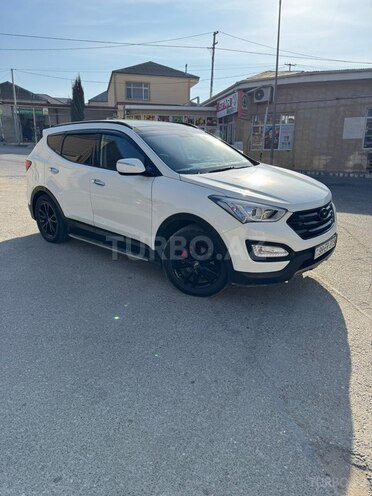 Hyundai Santa Fe-5