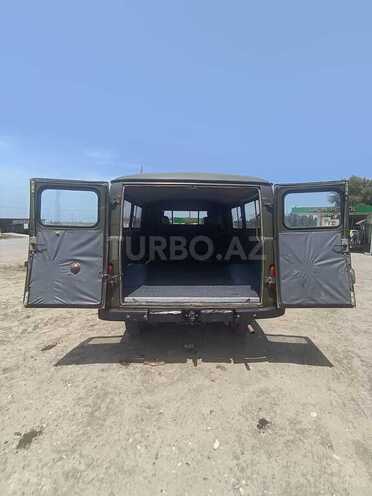 UAZ 452-7