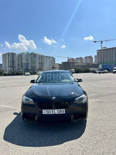 BMW 528-2