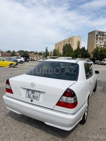 Mercedes C 230-2