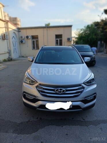 Hyundai Santa Fe-1