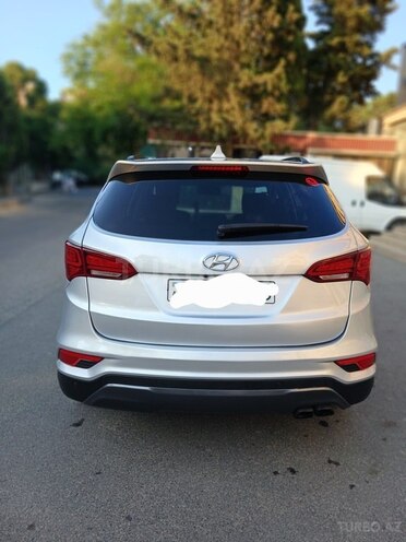 Hyundai Santa Fe-3