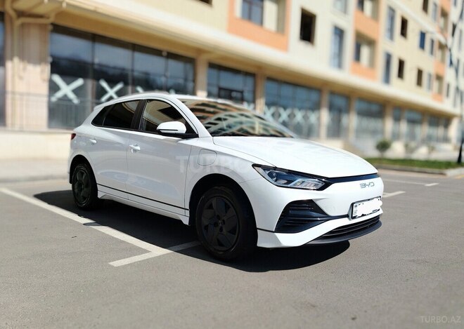 BYD e2-3