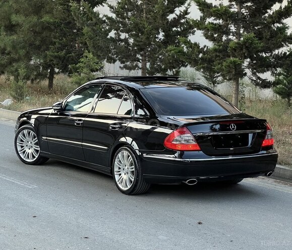 Mercedes E 240-12