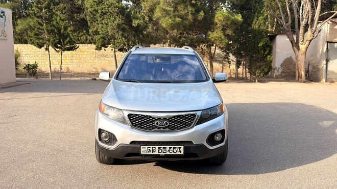 Kia Sorento-1