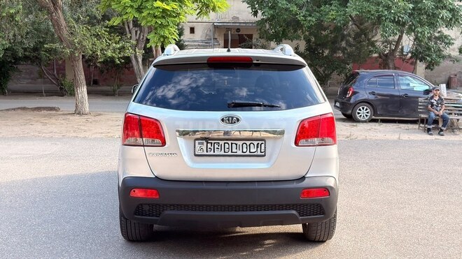 Kia Sorento-3