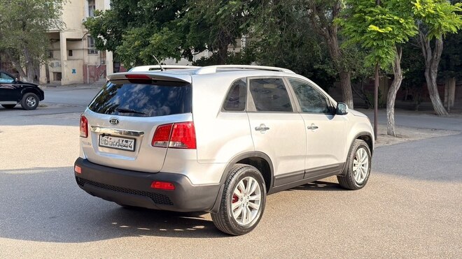 Kia Sorento-6