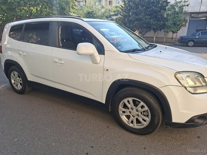 Chevrolet Orlando-2