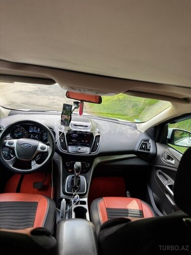 Ford Escape-4