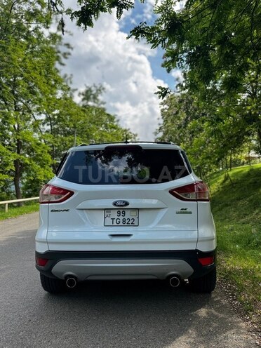 Ford Escape-2