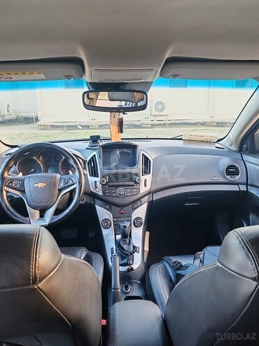Chevrolet Cruze-5