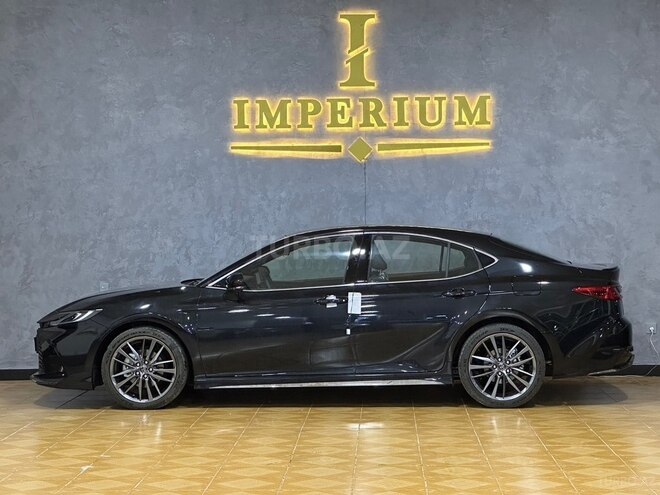 Toyota Camry-4