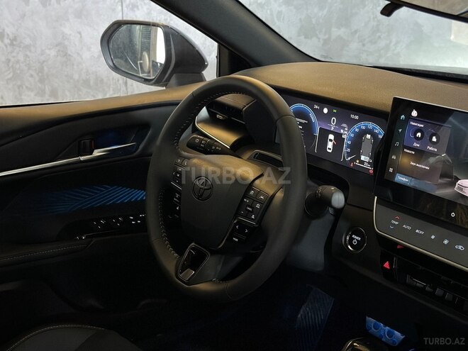 Toyota Camry-10