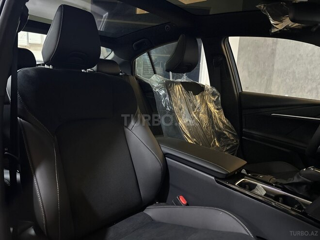 Toyota Camry-13