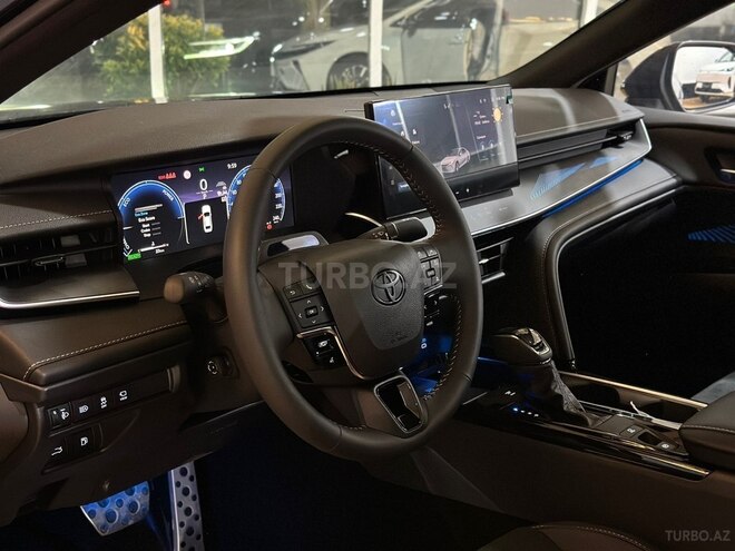 Toyota Camry-8