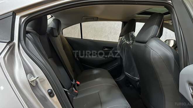 Toyota Corolla-12