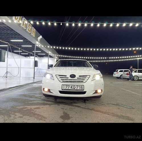Toyota Camry-7