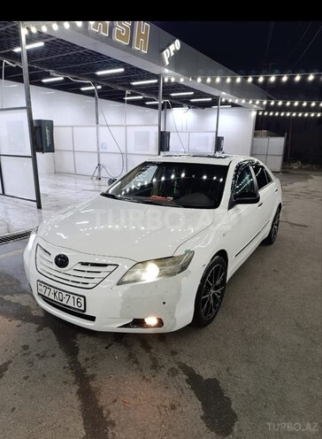 Toyota Camry-6