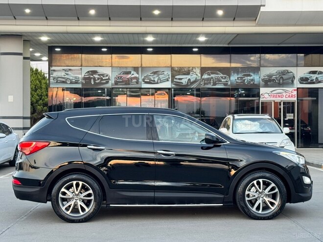 Hyundai Santa Fe-8