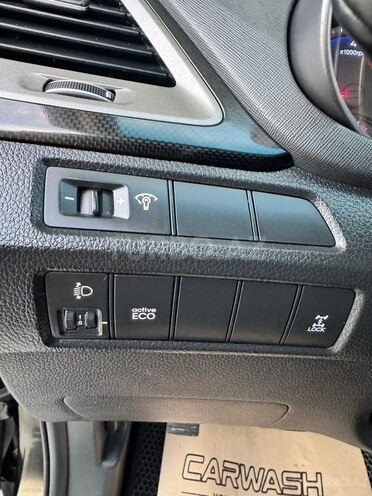 Hyundai Santa Fe-38