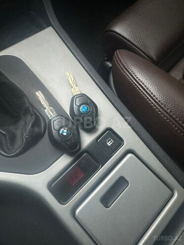 BMW 530-11