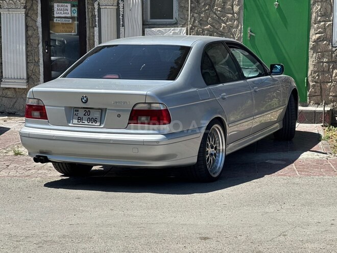 BMW 530-12
