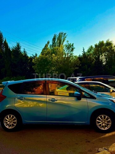 Nissan Note-4
