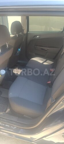 Opel Astra-7